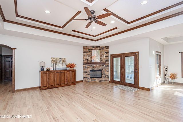 245 VIRGINIA TRAIL, Jefferson City, MO 65109