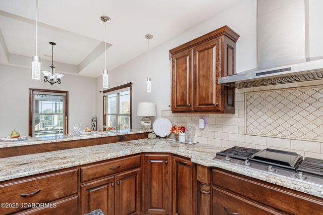 245 VIRGINIA TRAIL, Jefferson City, MO 65109