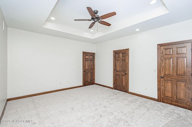 245 VIRGINIA TRAIL, Jefferson City, MO 65109