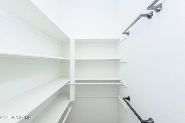 245 VIRGINIA TRAIL, Jefferson City, MO 65109