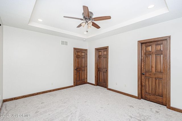 245 VIRGINIA TRAIL, Jefferson City, MO 65109