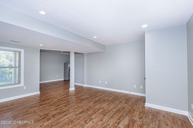 245 VIRGINIA TRAIL, Jefferson City, MO 65109