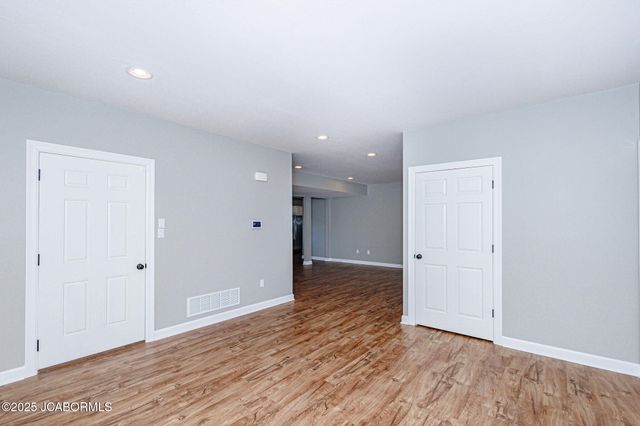 245 VIRGINIA TRAIL, Jefferson City, MO 65109