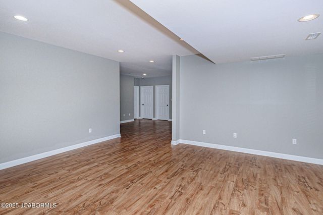 245 VIRGINIA TRAIL, Jefferson City, MO 65109