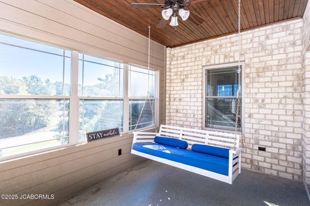 245 VIRGINIA TRAIL, Jefferson City, MO 65109