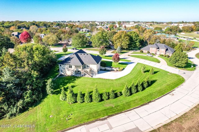 245 VIRGINIA TRAIL, Jefferson City, MO 65109