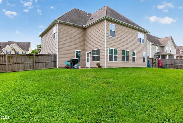 3224 Winterwood Drive, Fayetteville, NC 28306