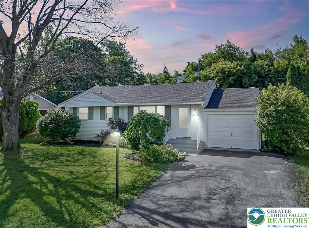 4314 Emerick Terrace, Bethlehem Twp, PA 18045