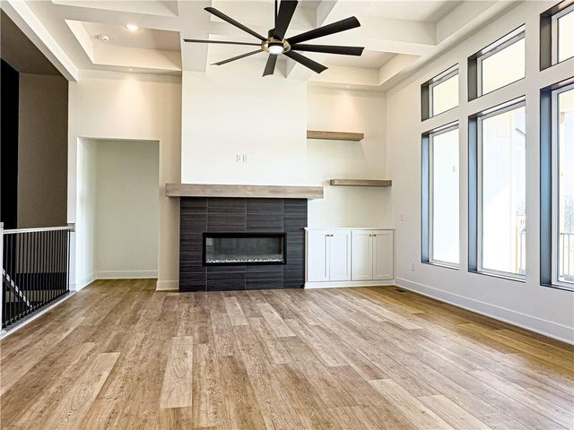 10787 Genesis Drive, Parkville, MO 64152