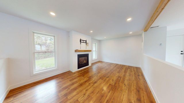2398 122nd Avenue NE, Spicer, MN 56288