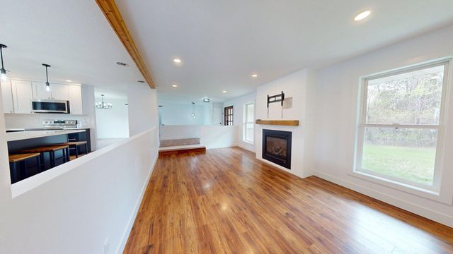 2398 122nd Avenue NE, Spicer, MN 56288