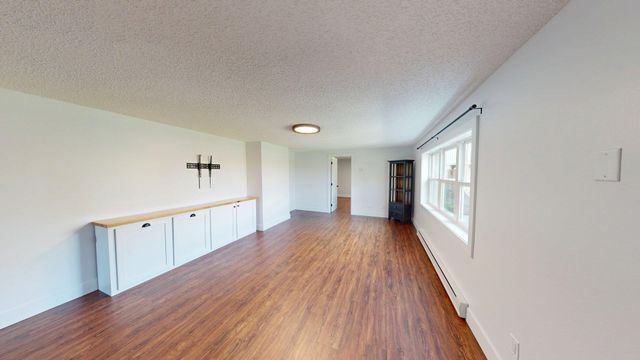 2398 122nd Avenue NE, Spicer, MN 56288