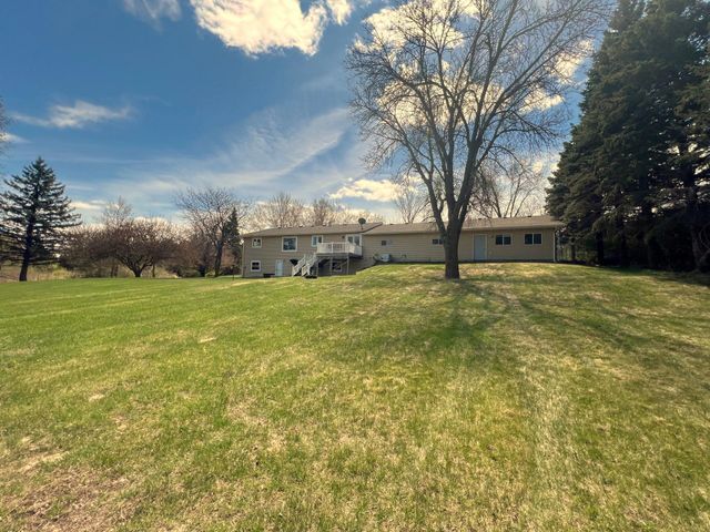 2398 122nd Avenue NE, Spicer, MN 56288