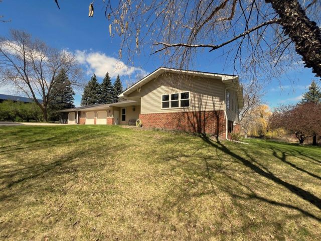 2398 122nd Avenue NE, Spicer, MN 56288