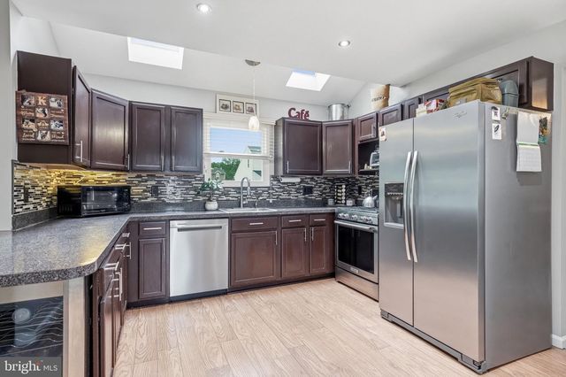 23 VANCE AVE, Sicklerville, NJ 08081