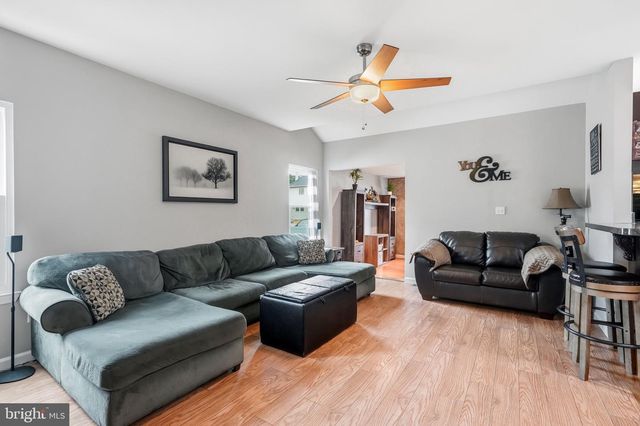 23 VANCE AVE, Sicklerville, NJ 08081
