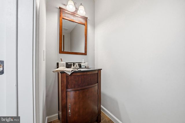 23 VANCE AVE, Sicklerville, NJ 08081