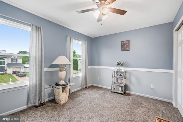 23 VANCE AVE, Sicklerville, NJ 08081