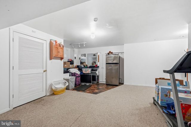 23 VANCE AVE, Sicklerville, NJ 08081