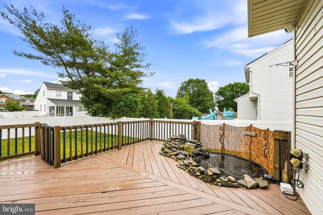 23 VANCE AVE, Sicklerville, NJ 08081