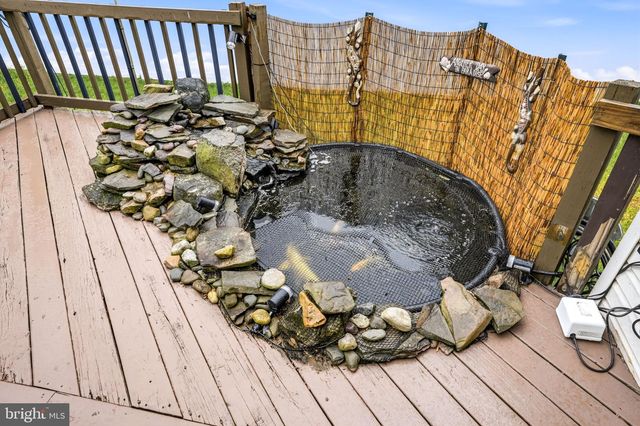23 VANCE AVE, Sicklerville, NJ 08081