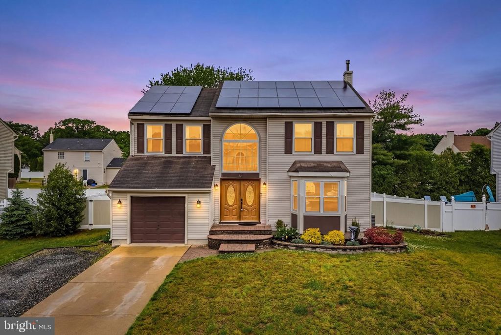23 VANCE AVE, Sicklerville, NJ 08081