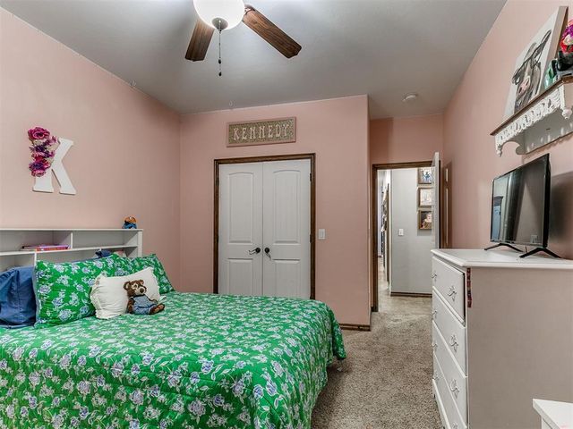 13305 Ambleside Drive, Yukon, OK 73099