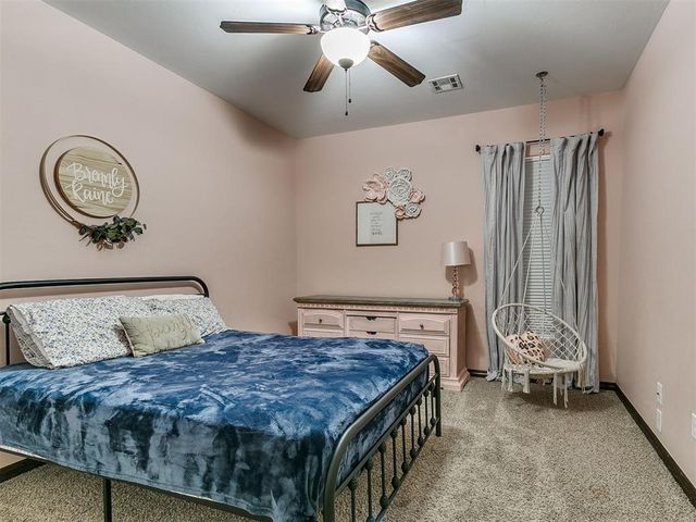 13305 Ambleside Drive, Yukon, OK 73099
