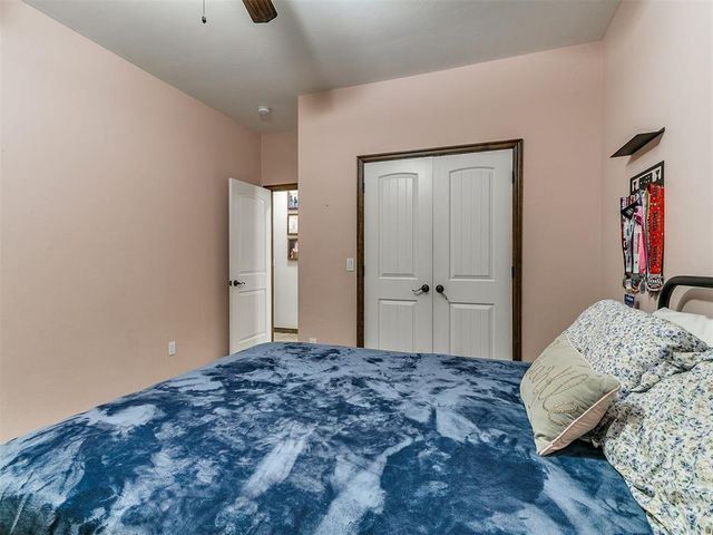 13305 Ambleside Drive, Yukon, OK 73099