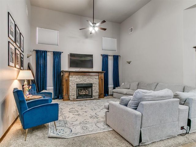 13305 Ambleside Drive, Yukon, OK 73099
