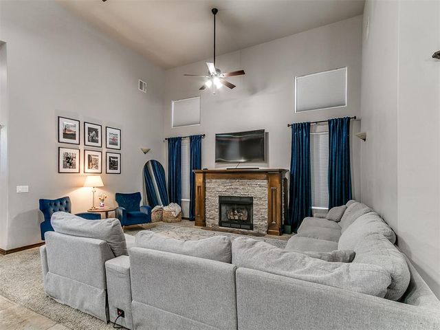 13305 Ambleside Drive, Yukon, OK 73099