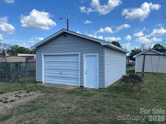 604 Dodge Street, Kannapolis, NC 28083