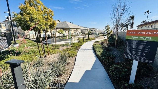 1376 Chervil Way, Upland, CA 91786