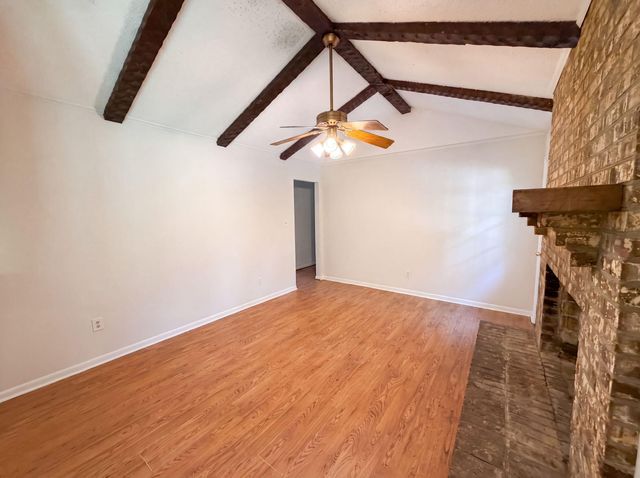 305 Red Fox Run, Summerville, SC 29485