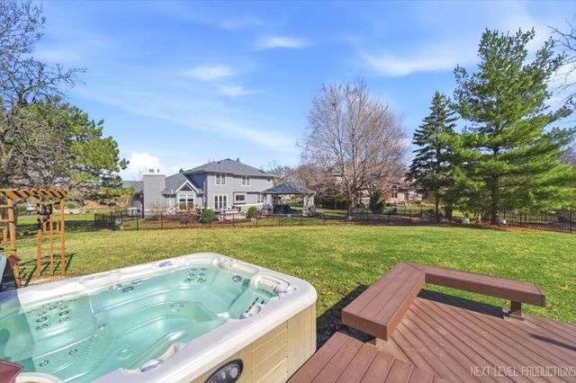 1770 Fox Mead Court, Montgomery, IL 60538