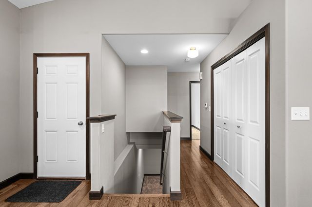 1559 Olde Brandy Ln Lane, Davenport, IA 52807