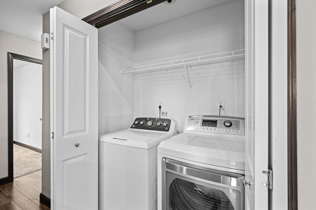 1559 Olde Brandy Ln Lane, Davenport, IA 52807