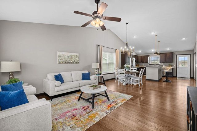 1559 Olde Brandy Ln Lane, Davenport, IA 52807