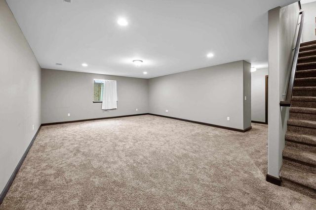 1559 Olde Brandy Ln Lane, Davenport, IA 52807