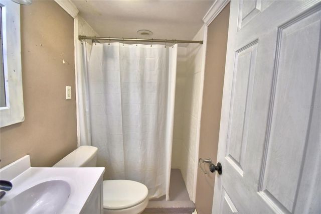 215 S ILAKEE AVENUE, Lake Alfred, FL 33850