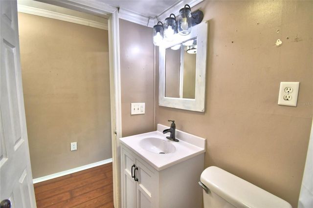 215 S ILAKEE AVENUE, Lake Alfred, FL 33850