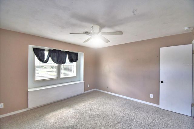 215 S ILAKEE AVENUE, Lake Alfred, FL 33850