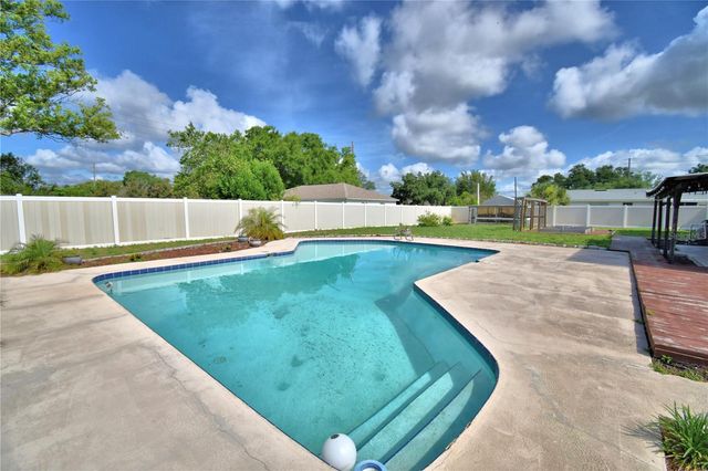 215 S ILAKEE AVENUE, Lake Alfred, FL 33850