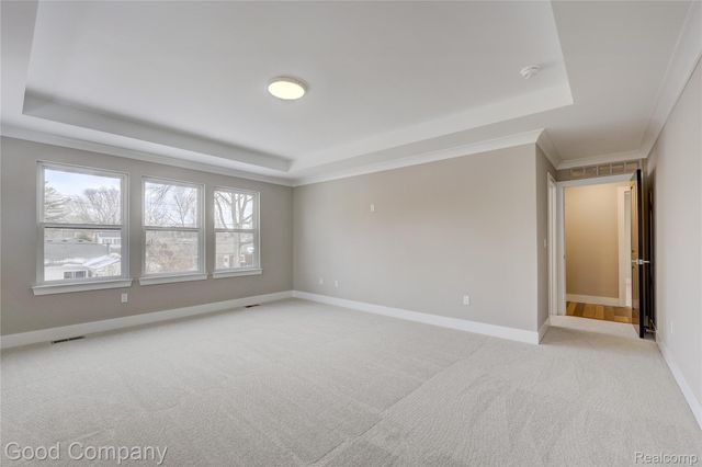 2418 Shenandoah Drive, Royal Oak, MI 48073
