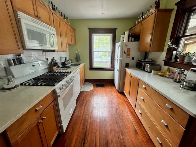 702 W High Street, Urbana, IL 61801