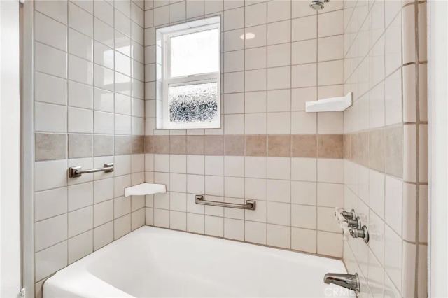 1536 Bonnie Brae, Hermosa Beach, CA 90254