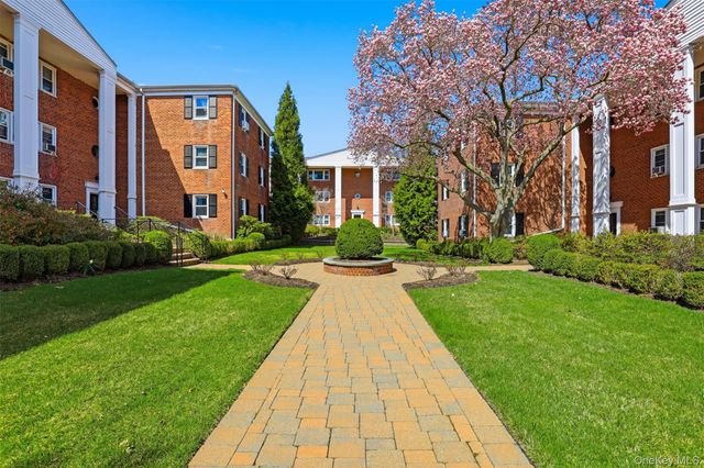 1829 Palmer Avenue 3A, Larchmont, NY 10538