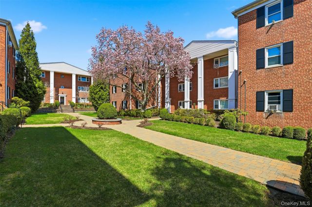 1829 Palmer Avenue 3A, Larchmont, NY 10538