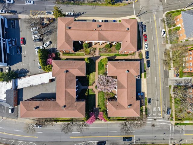 1829 Palmer Avenue 3A, Larchmont, NY 10538