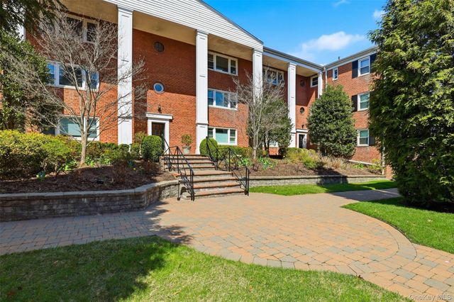 1829 Palmer Avenue 3A, Larchmont, NY 10538